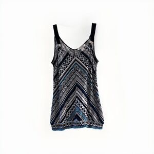 White‎ House Black Market Geometric Chevron Tank Top Small